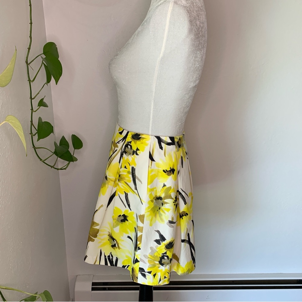 Alice & Olivia Conner Lampshade Skirt Size 2 - Picture 6 of 11